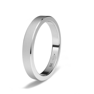 Platinum oval wedding band