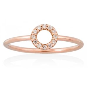 Circle diamond ring in gold