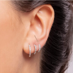 Piercing aro mini en oro y diamantes