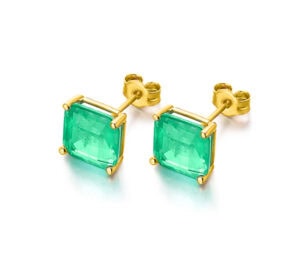 Pendientes de oro amarillo con piedras verdes en forma de cuadrado. Joyería de calidad en Murcia.