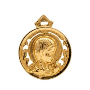 Medalla de oro con imagen de la Virgen Niña en relieve.